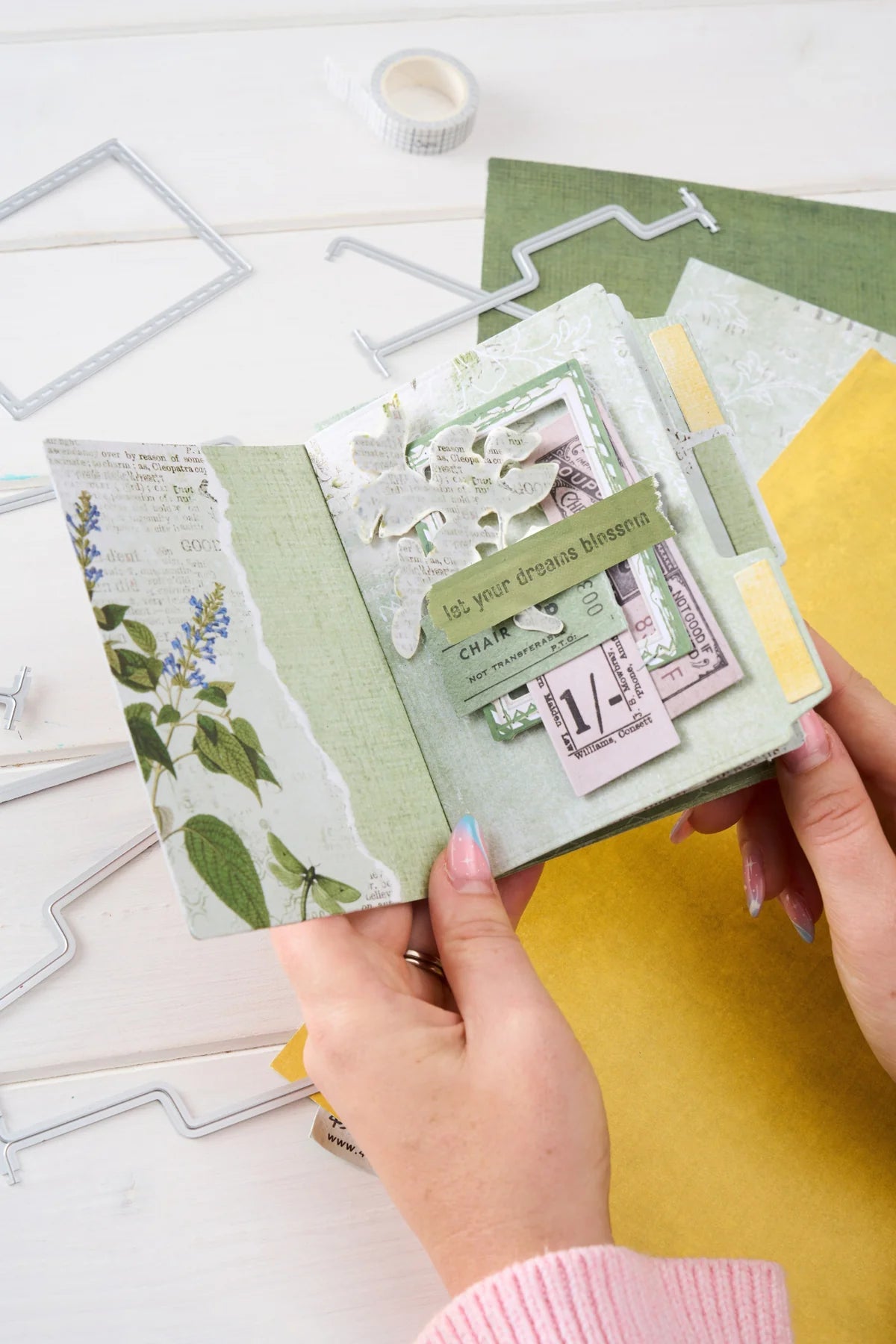 Sizzix Thinlits Die Set 15PK - Snap and Swap File Folders by 49 and Market