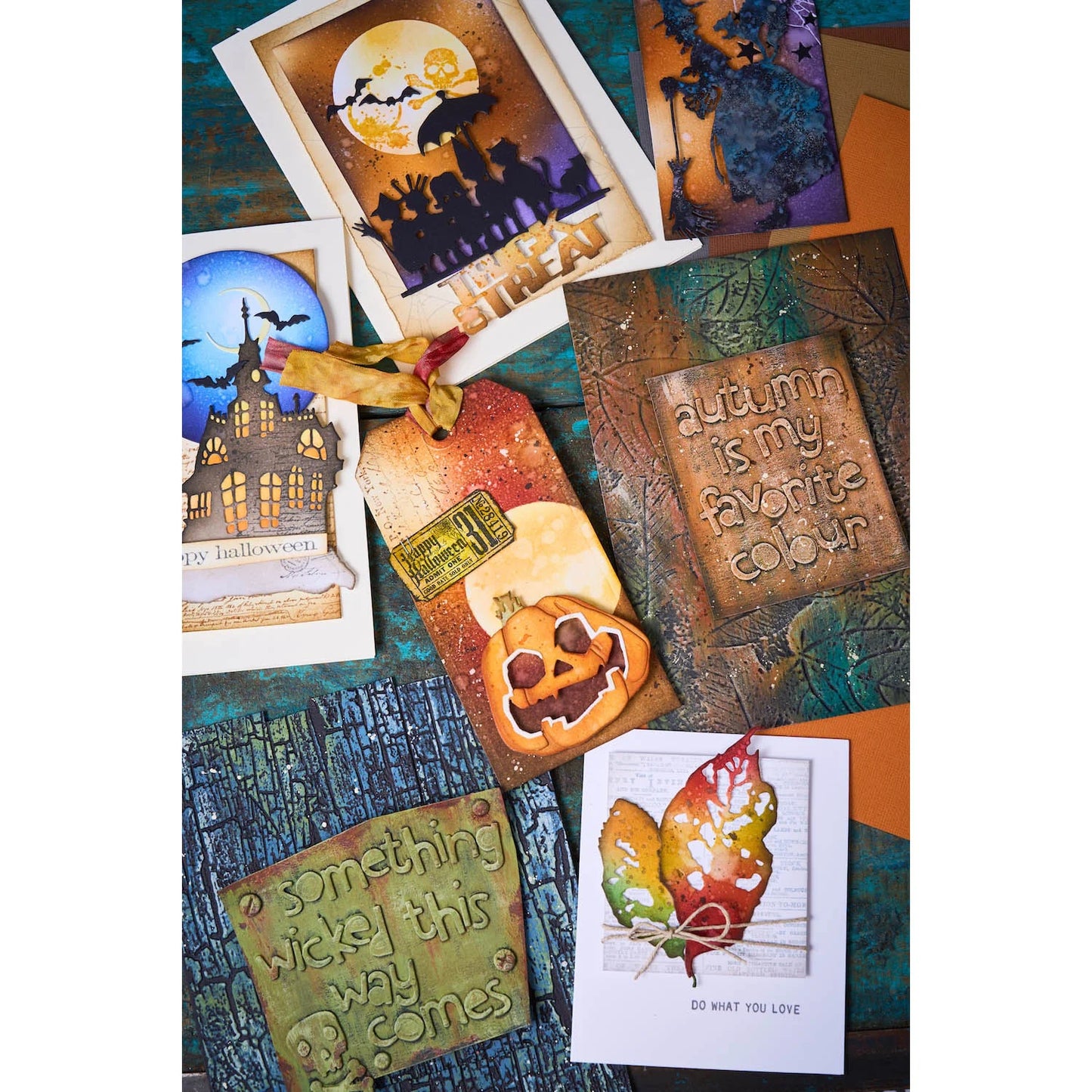 Sizzix Tim Holtz Thinlits & 3-D Embossing Folder Halloween Complete Collection