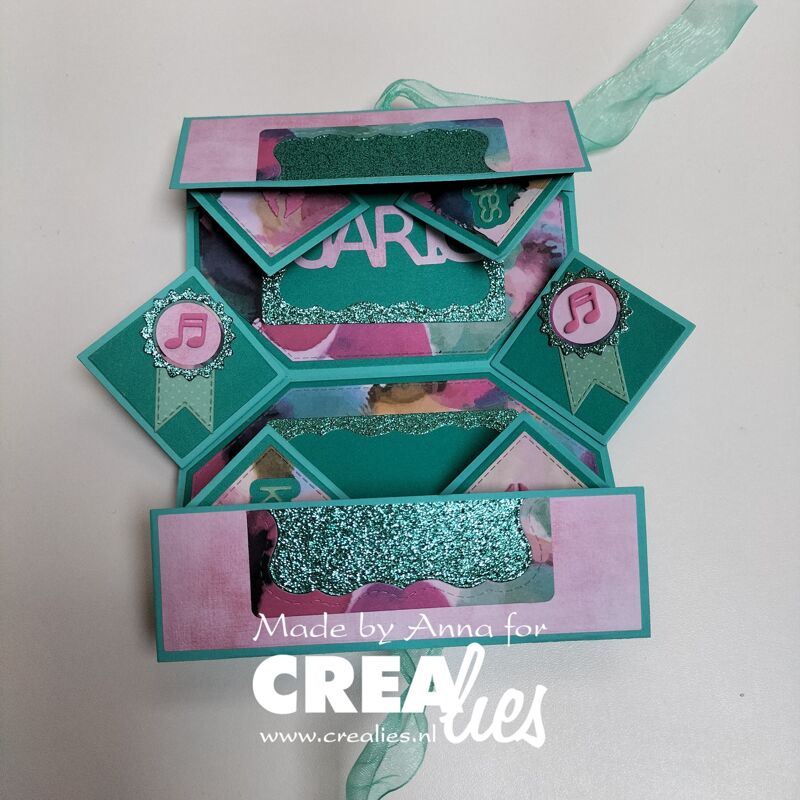 Crealies Cardzz Dies Magic Fold (Card or Mini Album)