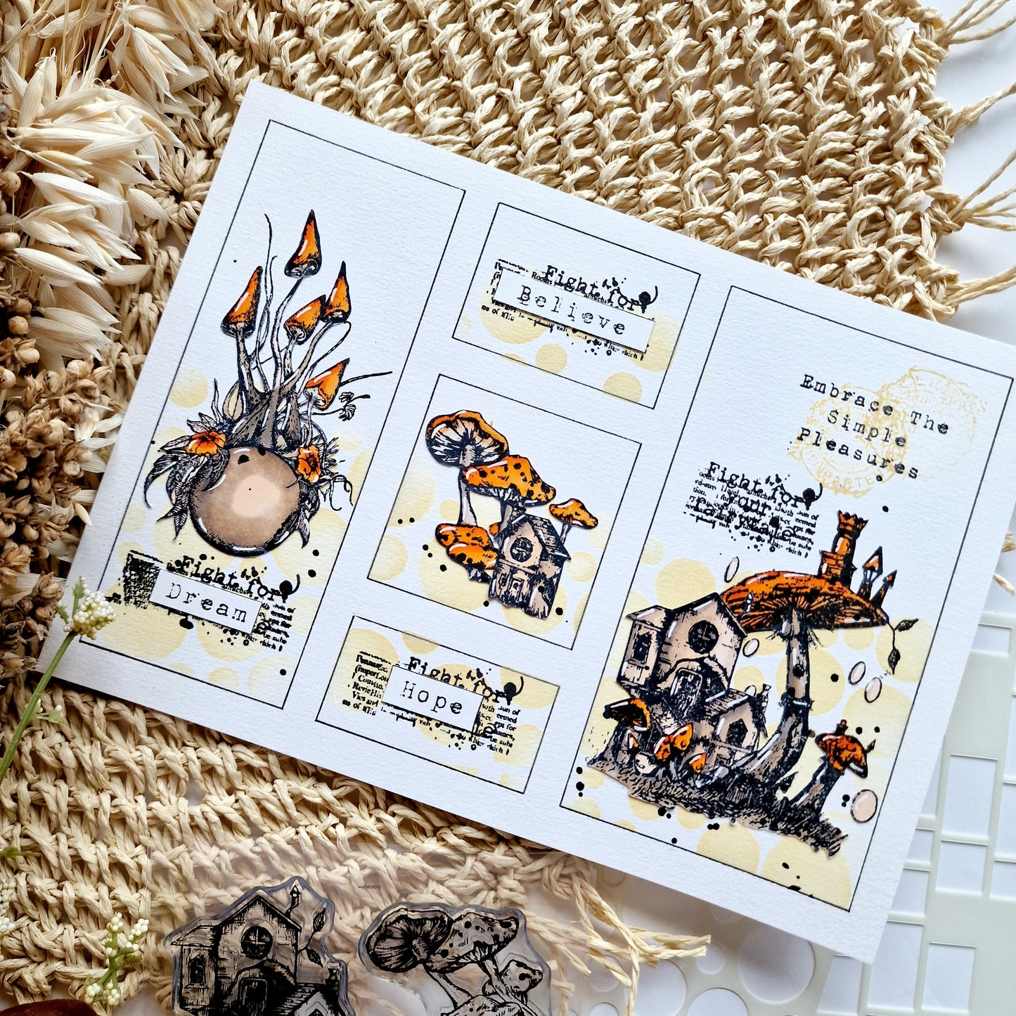 TP-798 - A6 Clear Stamp Set - Mushroom Cottage