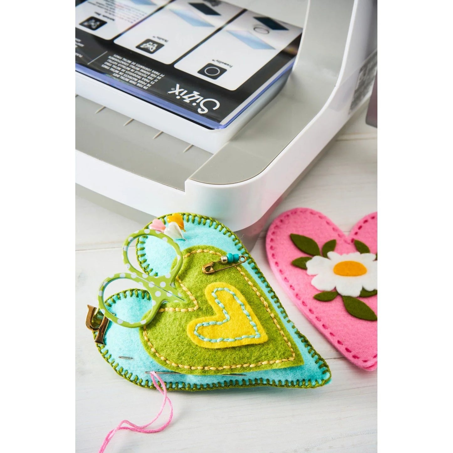 Sizzix Framelits Die Set Stitched Hearts (13pcs) by Eileen Hull