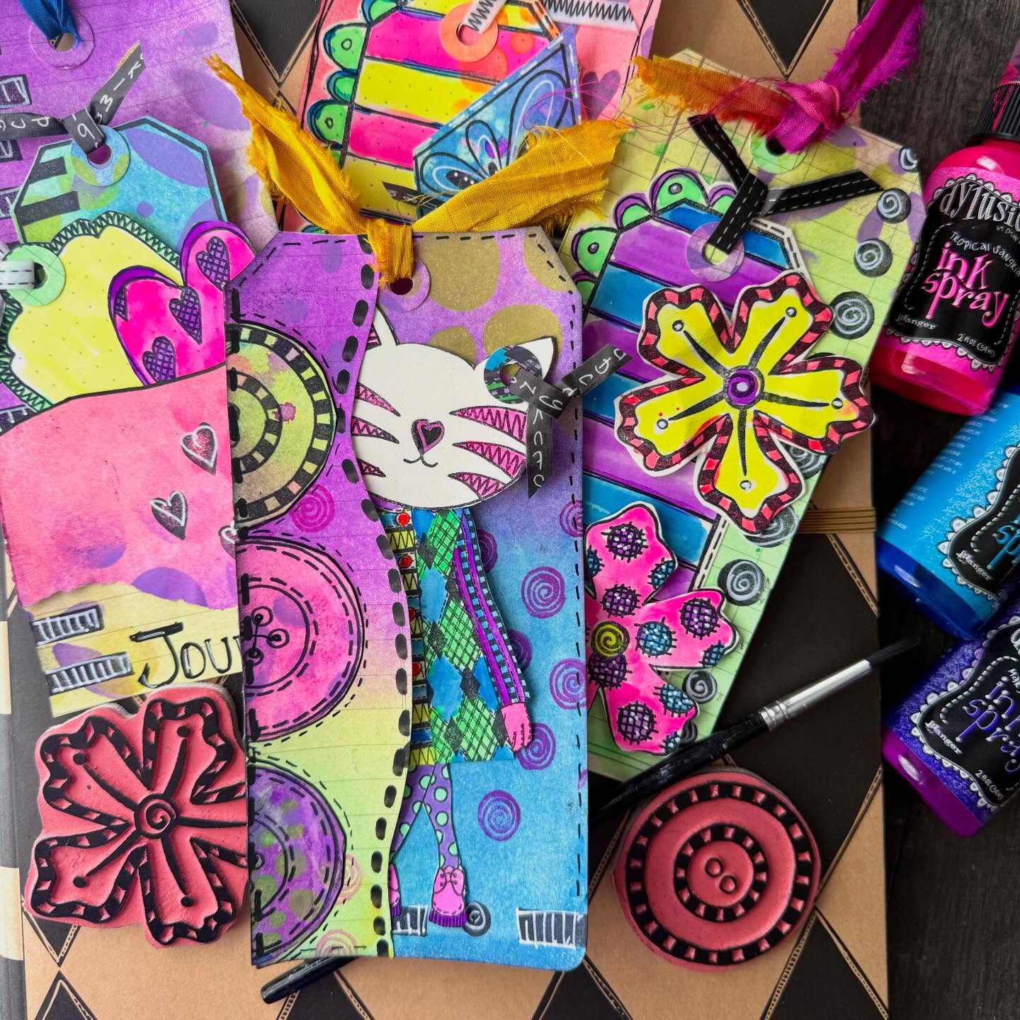 Ranger Dylusions Ink Sprays April 2026 Bundle