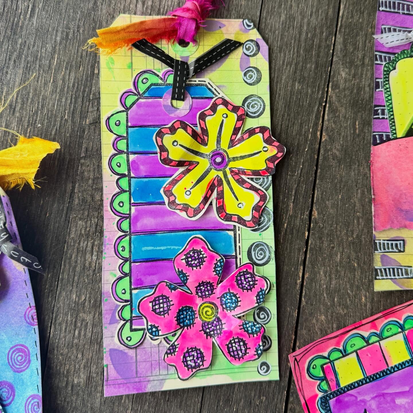 Ranger Dylusions Ink Sprays April 2026 Bundle