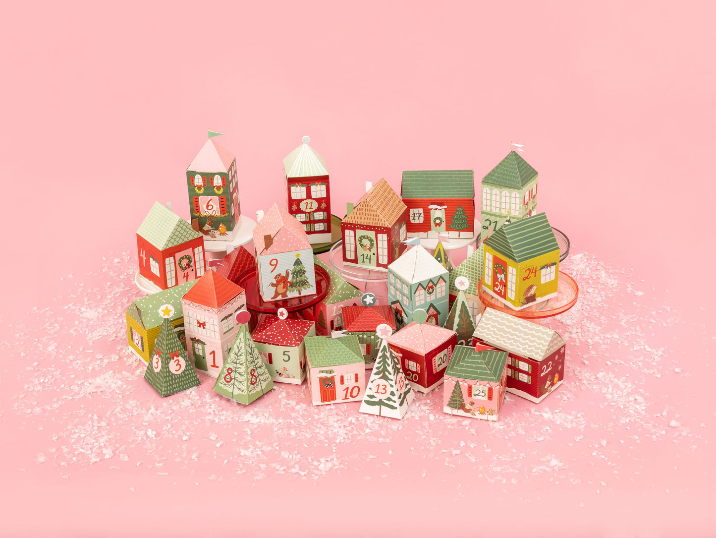 Mittens & Mistletoe Advent Calendar 40 Pcs - Makes 25 Houses