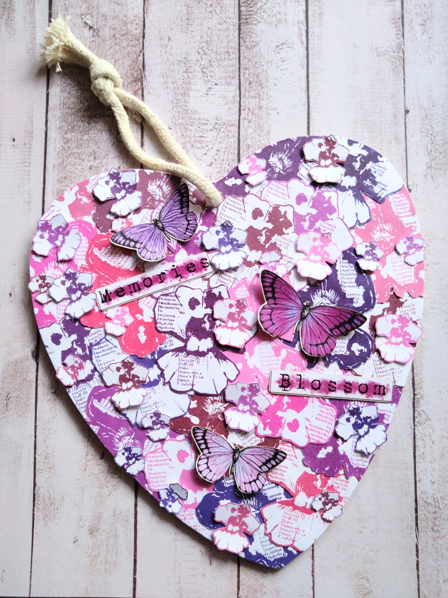 EP-29 - Ephemera Die-Cuts - Colour In Flight