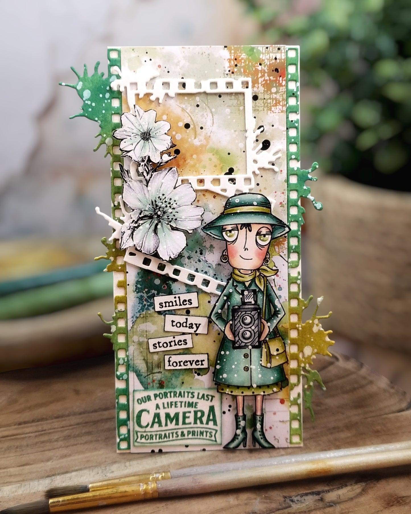 Autour de Mwa Through the Lens Cutting Dies Bundle