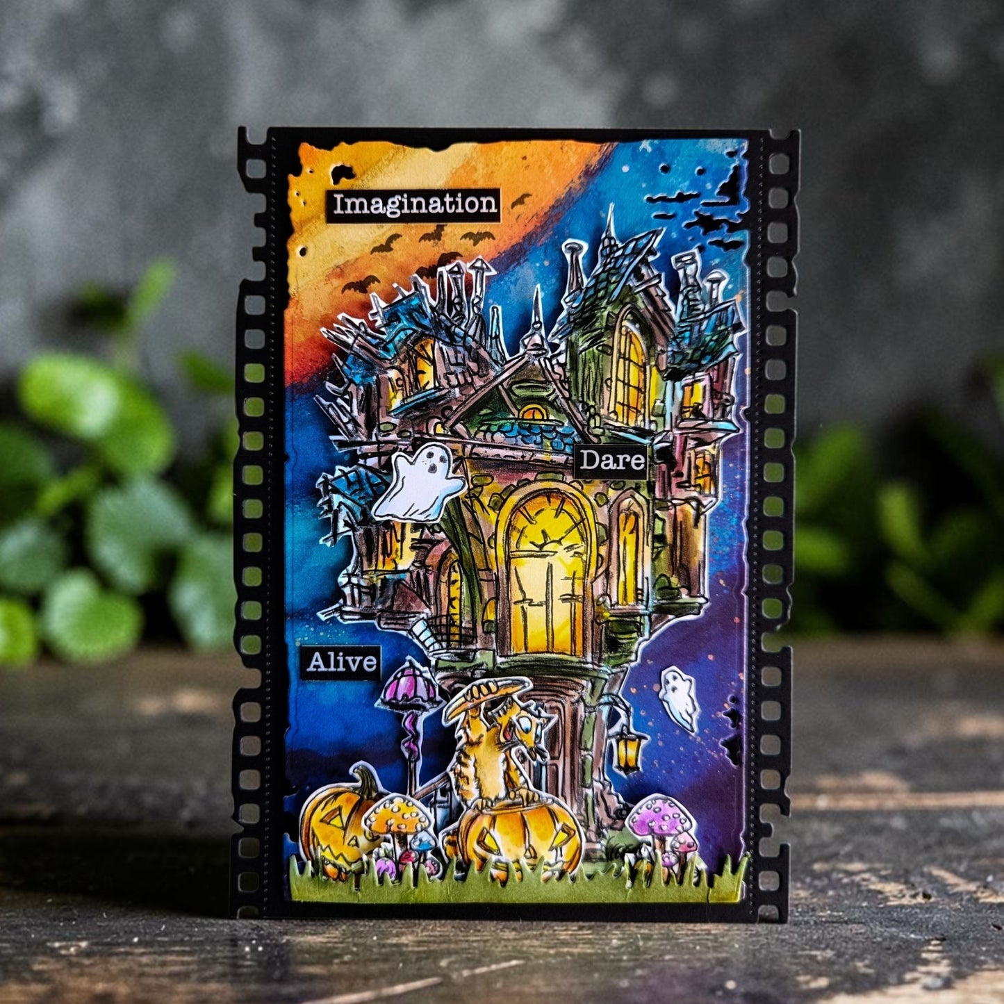 TP-1504 - A6 Stamp Set - Creaking Cabin