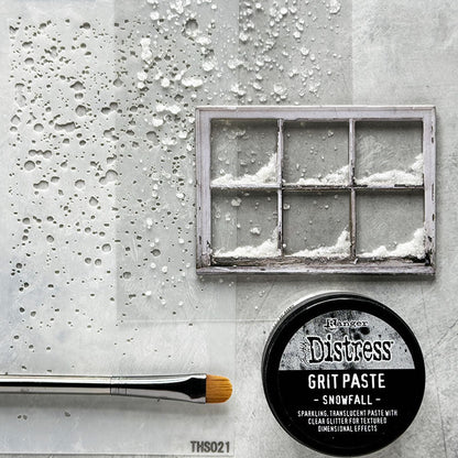 Ranger Tim Holtz® Distress Grit Paste Snowfall 3 oz.